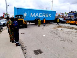 Faulty truck triggers massive gridlock on Lagos Ago road