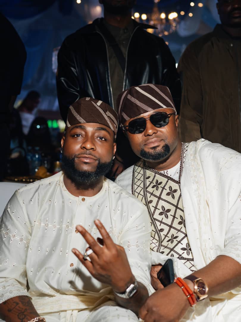 Davido steals show at aide’s father’s burial reception in Benin