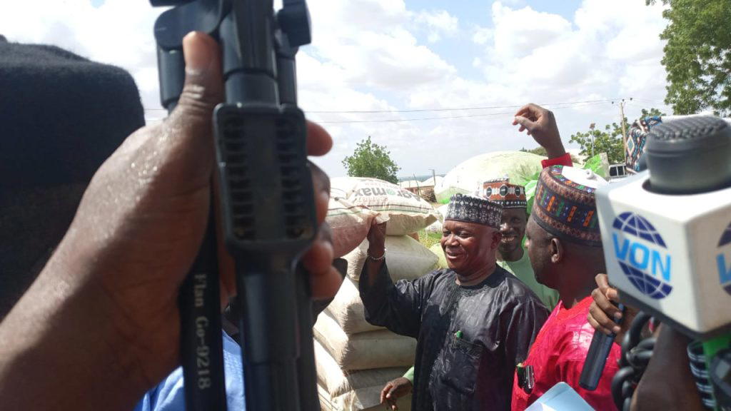 Sokoto Govt warns against fertiliser diversion as Kebbe receives 3,600 bags for farmers