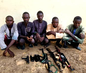 Troops nab 5 suspected kidnappers in Yobe