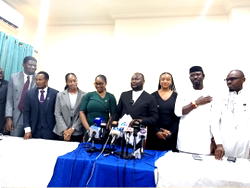 Adeleke’s campaign council petitions British High Commission over Osun polls