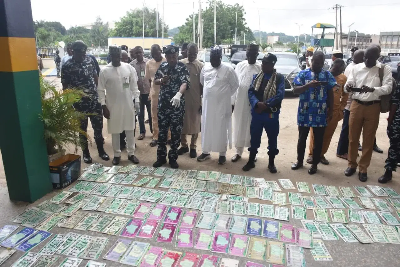 FCT police bust network producing fake diplomatic, govt number plates