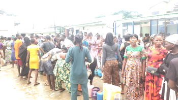 2027: PDP Reps hopeful, Amuzu distributes free cooking gas to Abeokuta residents