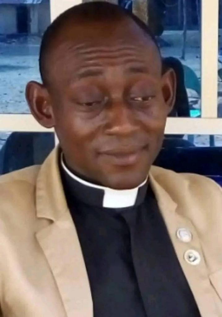 Benue cleric dies after kidnappers release him, Mrs Ortom grieves