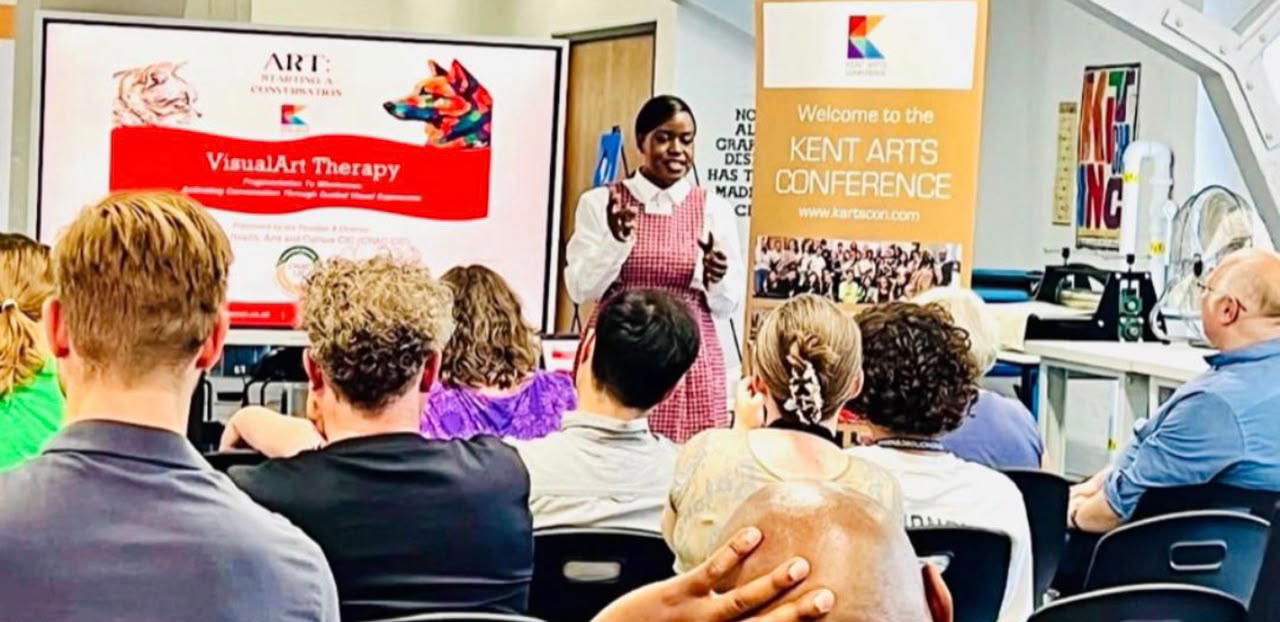 Nigerian artist showcases visual art therapy at UK conference