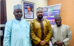 Gwamna reaffirms ‘Gombe First’ agenda as PDP chieftains join APC