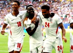 England 6–4 France: Bronze-medal match for the ages