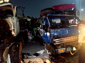 One dead, one injured in multiple crashes on Kara Bridge
