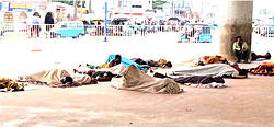Koka Flyover: Heavy traffic overhead, rising nuisance, security concerns underneath