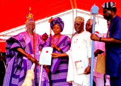 Makinde presents instruments of office to new Oniro of Komu