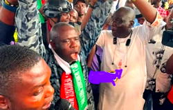 Bayelsa APC’s ‘One Million Man’ leads supporters back to PDP in Bayelsa