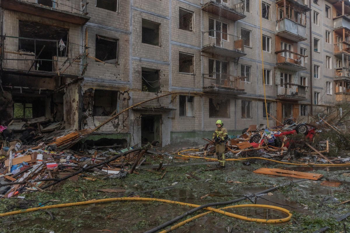 Russian attacks on Ukraine’s capital kill 9, wound dozens