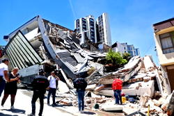 Colombia earthquake death toll jumps to 111; president declares emergency