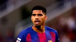 Barcelona’s Araujo completes loan move to Liverpool