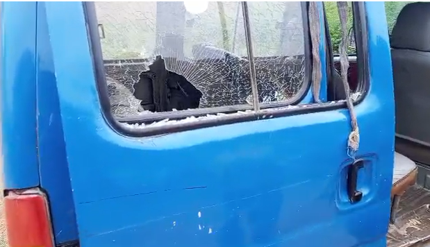 Osun Election: Hoodlums attack journalists as voting stops at ADC candidate’s unit in Ejigbo