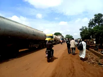 Insecurity: Protesters block Mokwa-Bida highway over persistent banditry