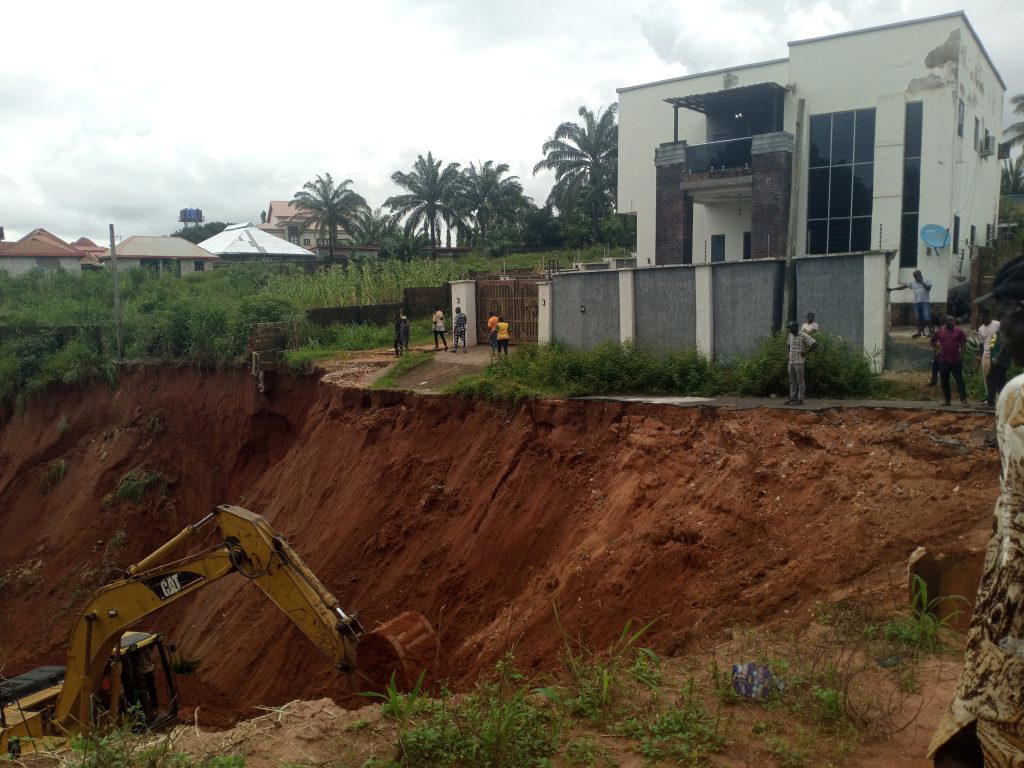 Umeh seeks FG intervention over erosion, flooding in Anambra