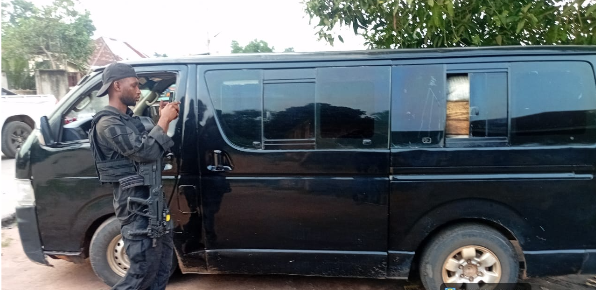 Navy, Army intercept 8,500 liters of illegal petroleum products in Imo