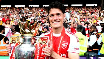 Everton sign Denmark midfielder Norgaard from Arsenal
