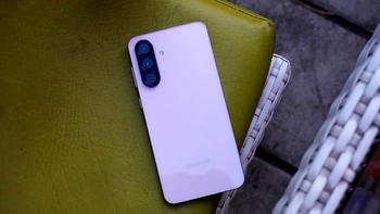 Top 5 budget Samsung phones with good cameras in 2026