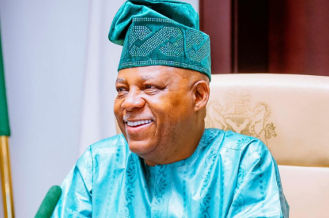 Shettima interdit les publicités de félicitations pour son anniversaire