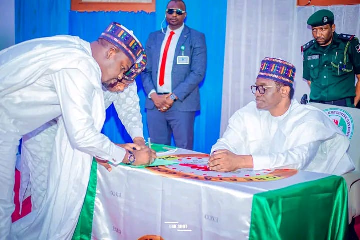 Buni swears in SSG, advisers, permanent secretaries, board chairmen