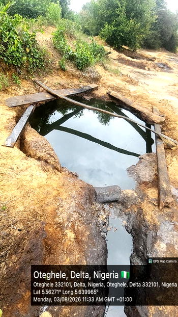 Navy recovers 105,000 litres of suspected stolen crude, uncovers illegal storage facilities in Delta