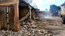Ebonyi demolishes dilapidated storey building in Abakaliki