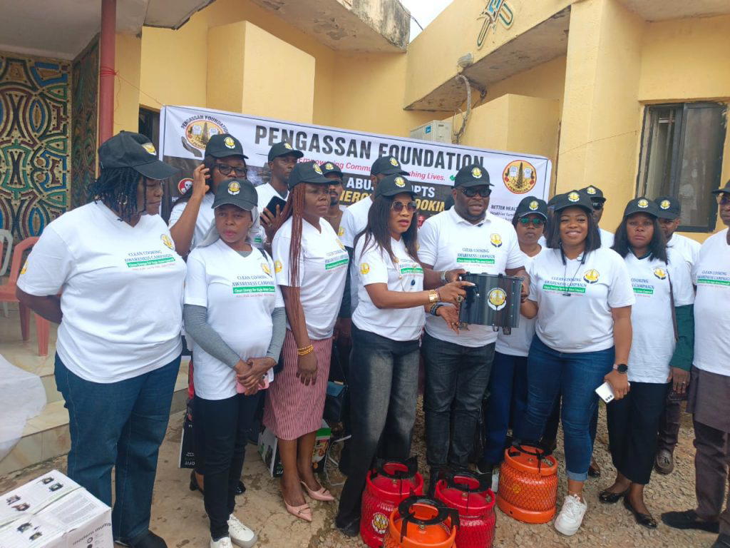 PENGASSAN distributes cooking stoves, gas cylinders to disabled, indigent women in Abuja