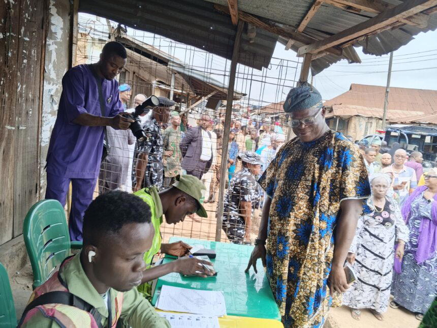 Osun election: APC National Secretary votes, commends INEC, security