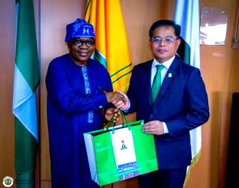 FG to diplomatic missions: Stop bypassing protocols
