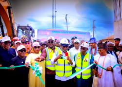 Aiyedatiwa flags off 2.38km Akure flyover, says project necessary