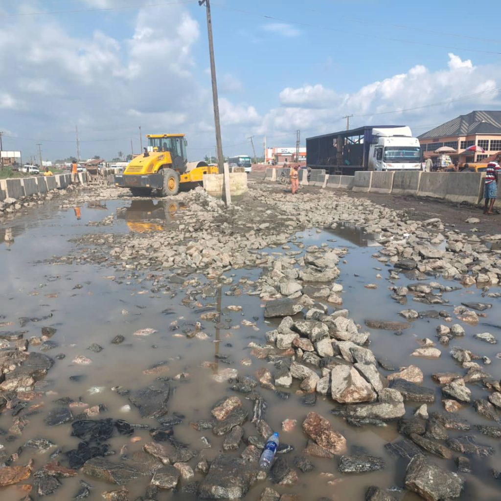 FG to review concessioned roads, apologises to Nigerians on Benin-Asaba road