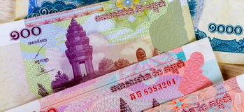 5 countries that have no official national currency