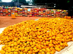 Ogun Customs intercepts 6,035 parcels of ‘Ghana Loud’, 2,339 bags of foreign rice