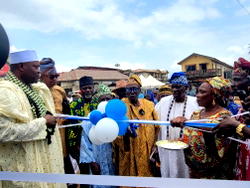 Philanthropist donates 20 boreholes to tackle water scarcity in Ijebu-Ode