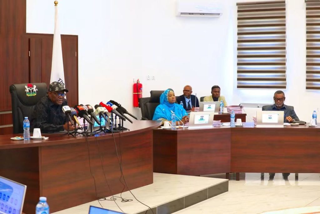 Ekiti Govt warns against crossing flooded roads