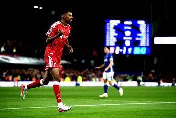 Isak fires Liverpool to first win under Iraola at Ipswich