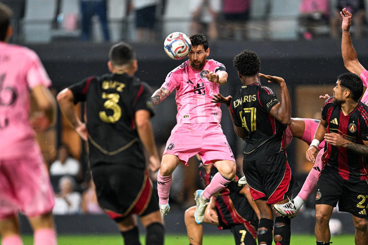 Messi returns to MLS action with two assists in Inter Miami draw