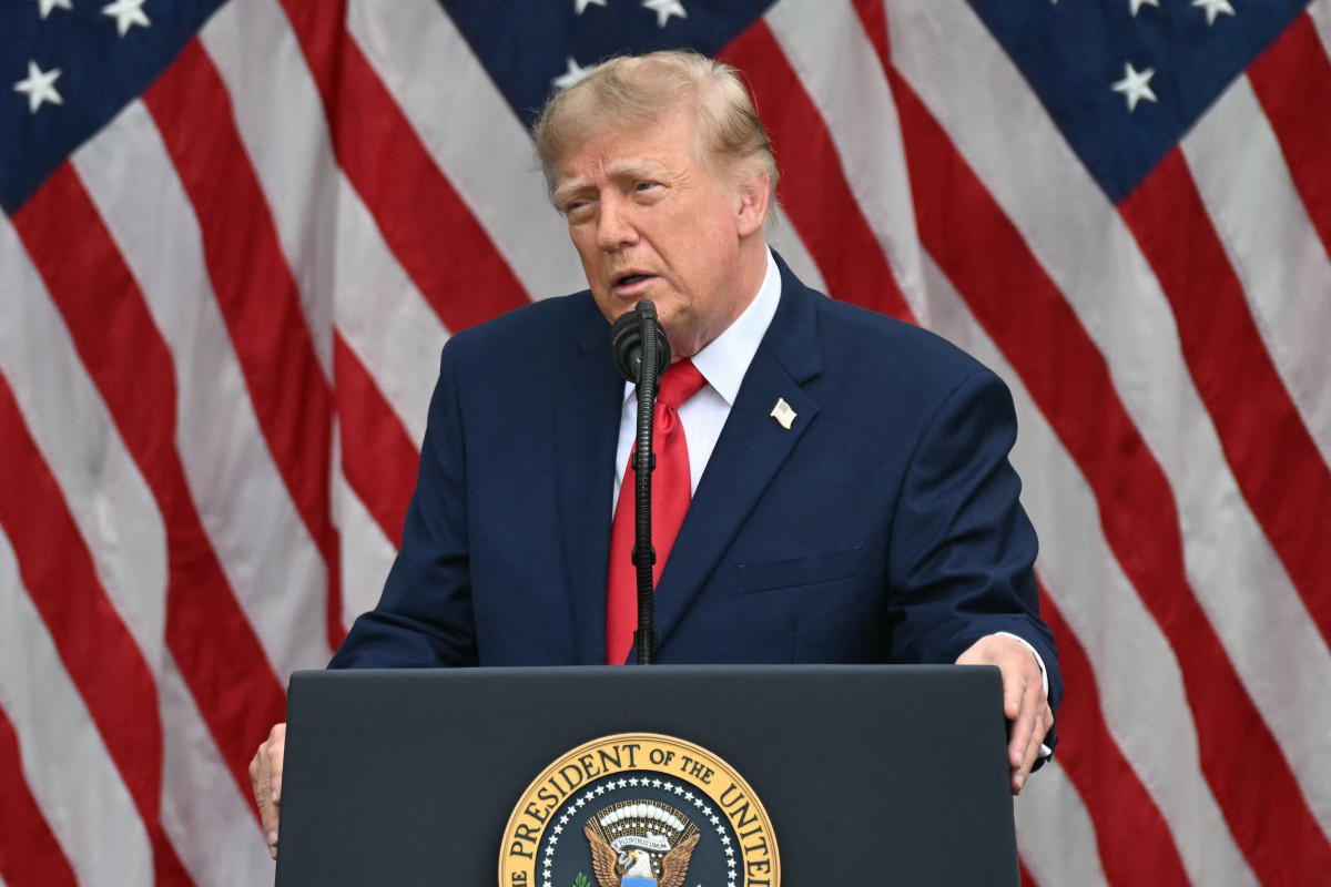 Trump blasts ‘sick conspiracy’ against AI - Vanguard News