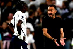 Tottenham remain goalless, booed by fans after Everton stalemate