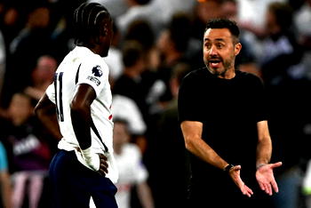 Tottenham remain goalless, booed by fans after Everton stalemate