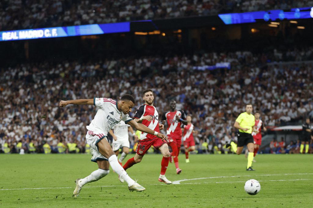 Mbappé scores twice as Real Madrid beat Rayo Vallecano 4-1