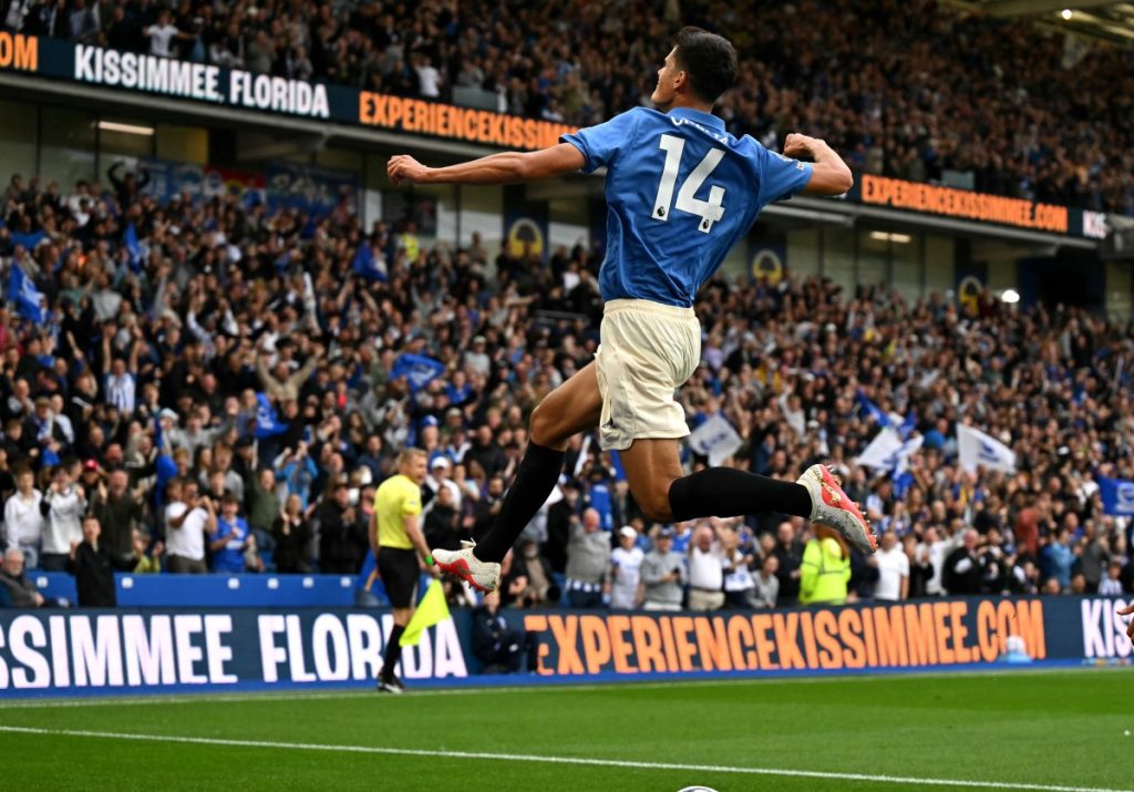 Arsenal beaten 3-0 by Brighton to end perfect Premier League start