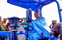 2027: Ex-IGP Adamu empowers Nasarawa farmers, vows to prioritise food security