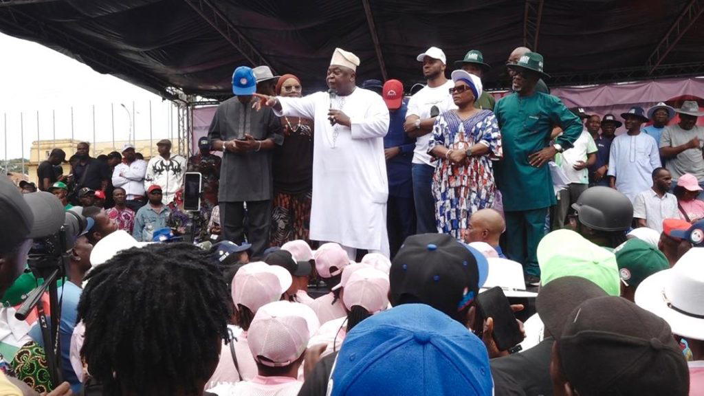 2027: Adebutu unveils seven-point agenda in governorship campaign flag-off