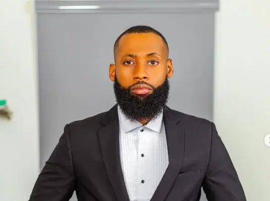 ‘Oubliez que vous êtes une célébrité et travaillez’ — Tochi conseille les ex-camarades de BBNaija
