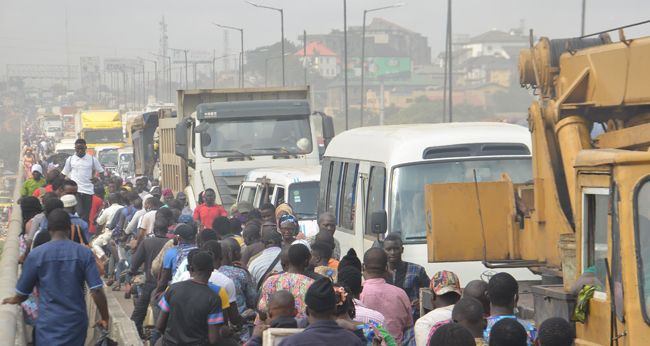 Gridlock worsens as Kara Bridge repairs begin