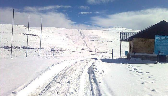 Three countries in East Africa where it snows