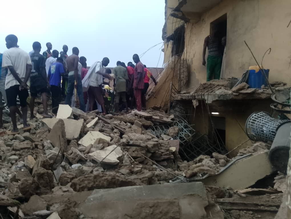 Breaking: Eight feared trapped in Kwara building collapse